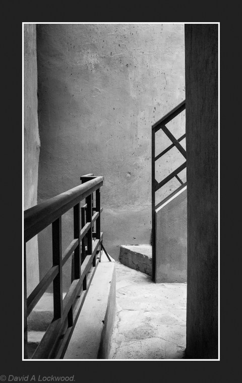 Which way - rustaq Fort