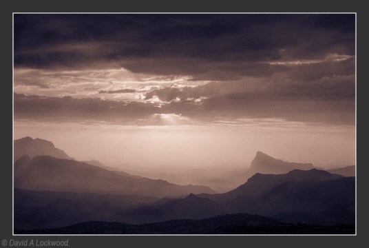 Rising mist - Jebel Shams No2